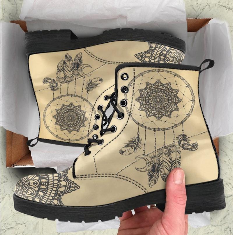 Leather Boots - Dream Catcher Feather