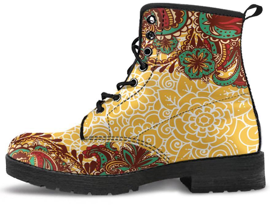 Leather Boots - Henna Art
