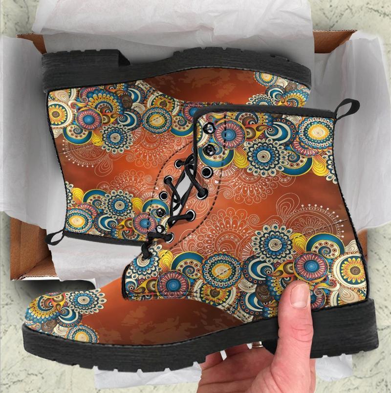 Leather Boots - Henna Mandala