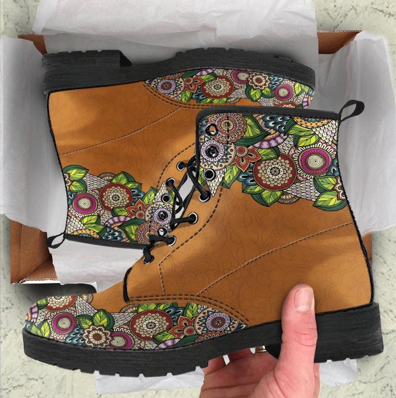 Leather Boots - Henna Mandala Brown
