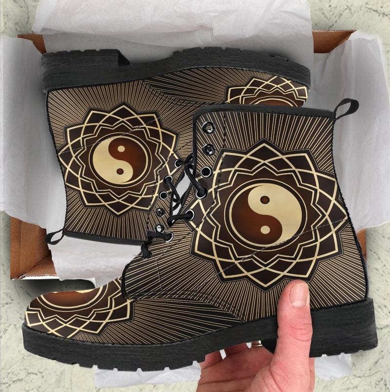 Leather Boots - Mandala YinYang