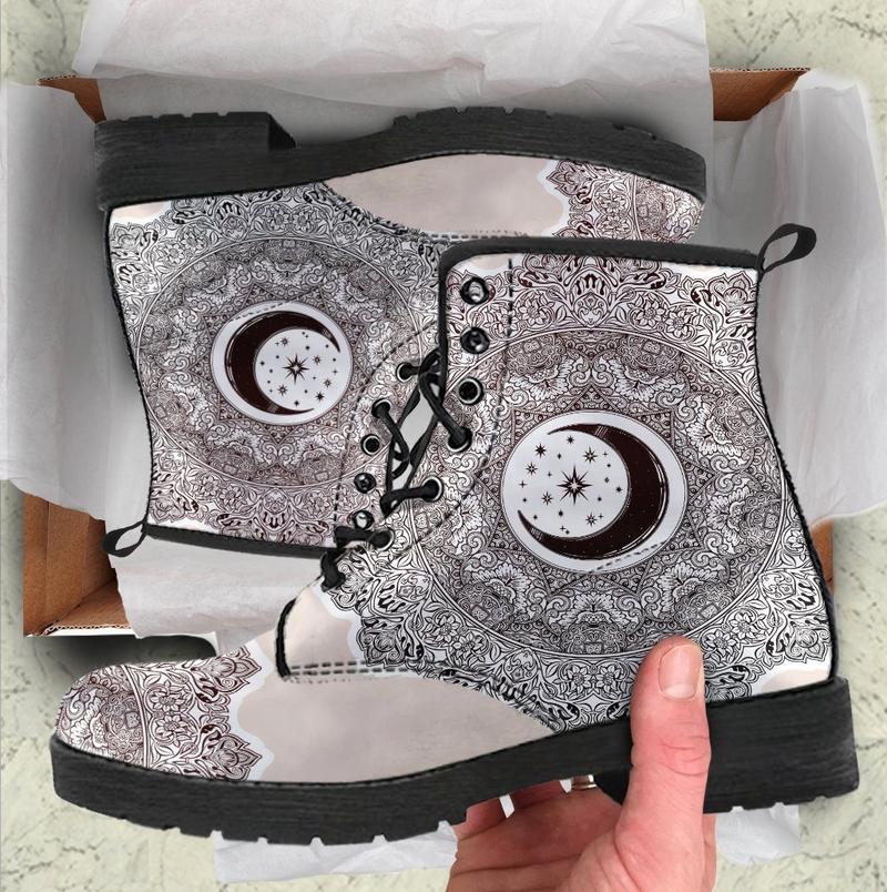 Leather Boots - Moon And Star